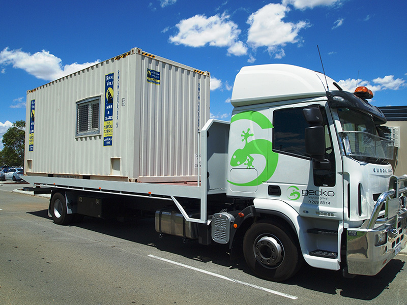 prime mover truck hire perth