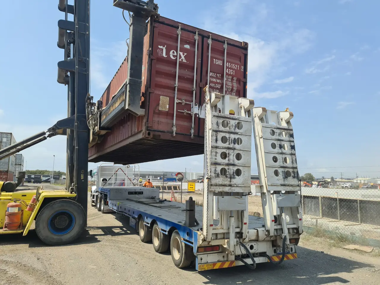 shipping container delivery perth