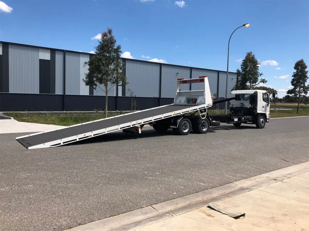 tilt semi rental perth